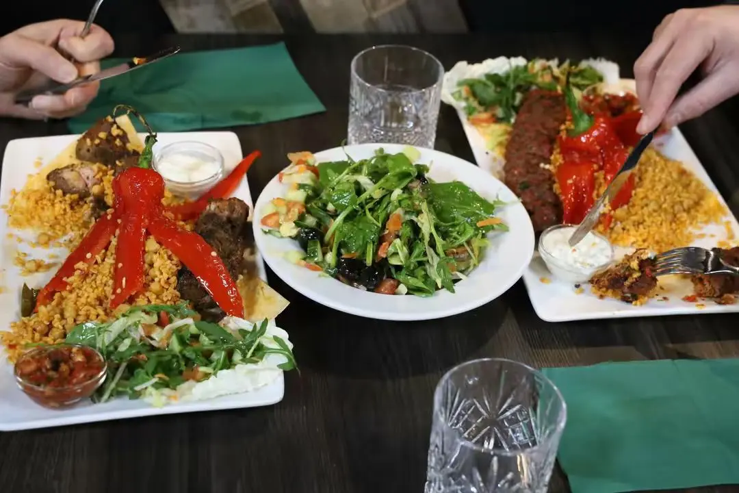 Dining experience with fresh salad